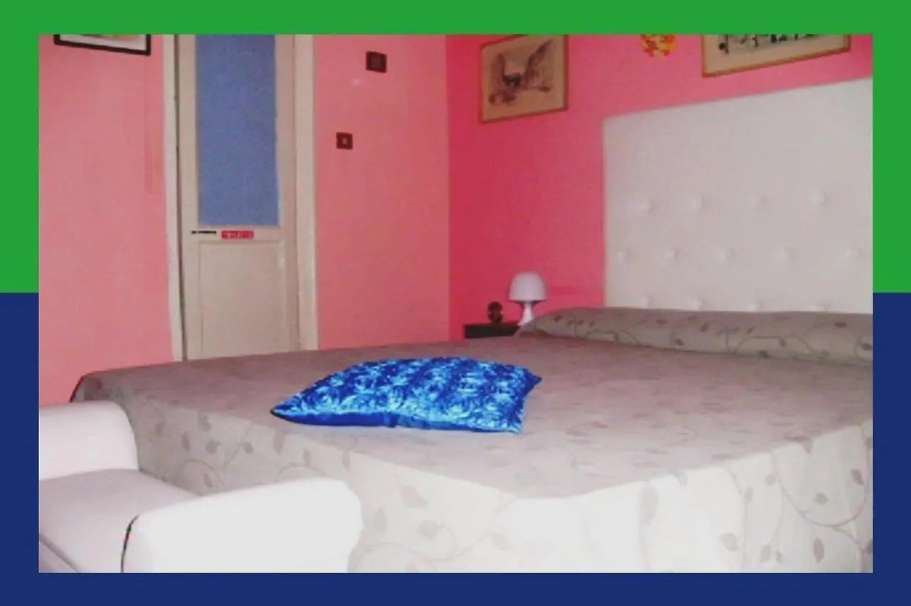 Santa Oliva Homestay Palerme